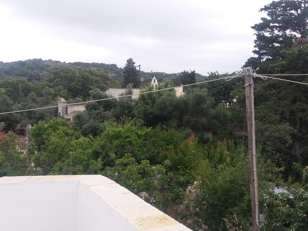 הוילה העיירה רתימנו Grandma'S House Vederoi מראה חיצוני תמונה