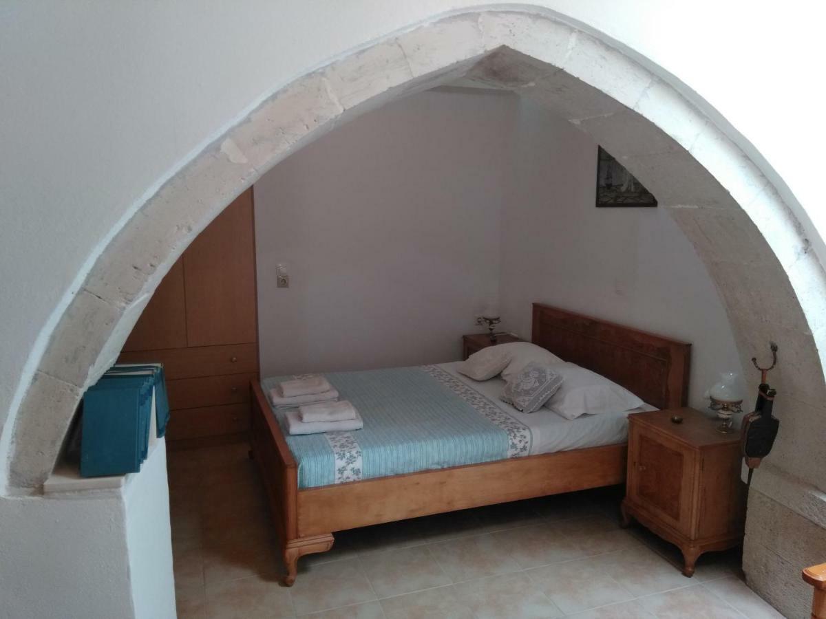 הוילה העיירה רתימנו Grandma'S House Vederoi מראה חיצוני תמונה