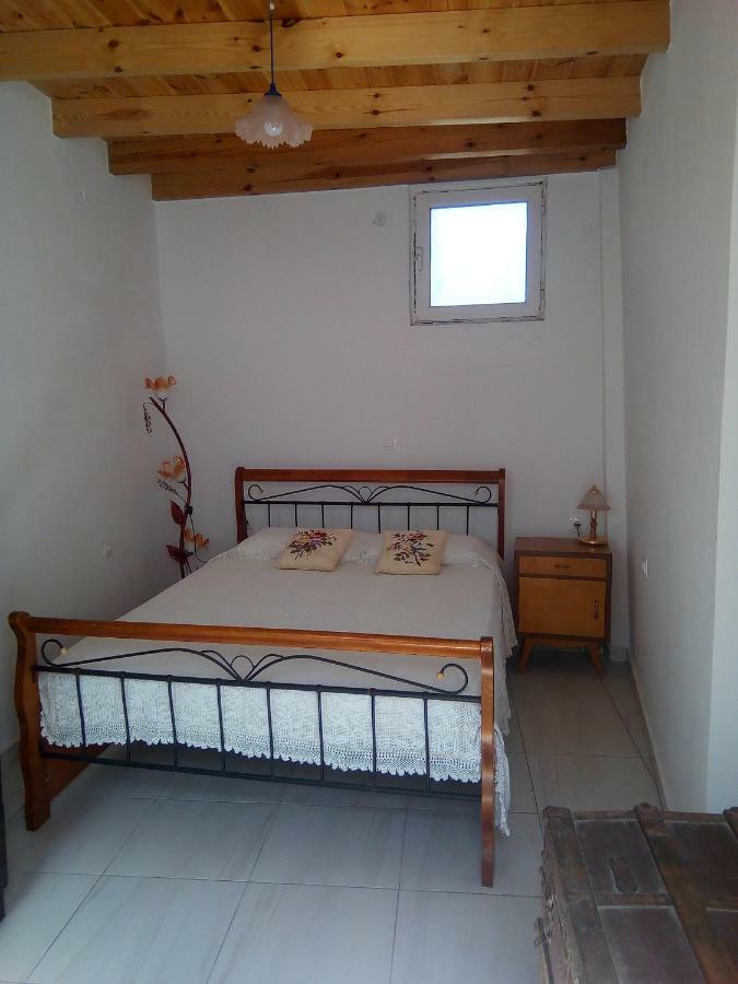 הוילה העיירה רתימנו Grandma'S House Vederoi מראה חיצוני תמונה