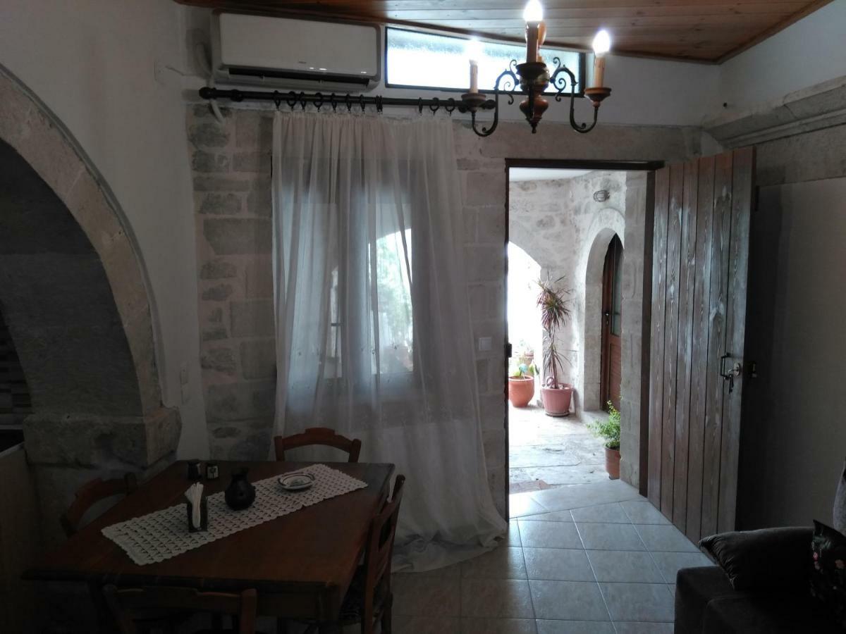 הוילה העיירה רתימנו Grandma'S House Vederoi מראה חיצוני תמונה