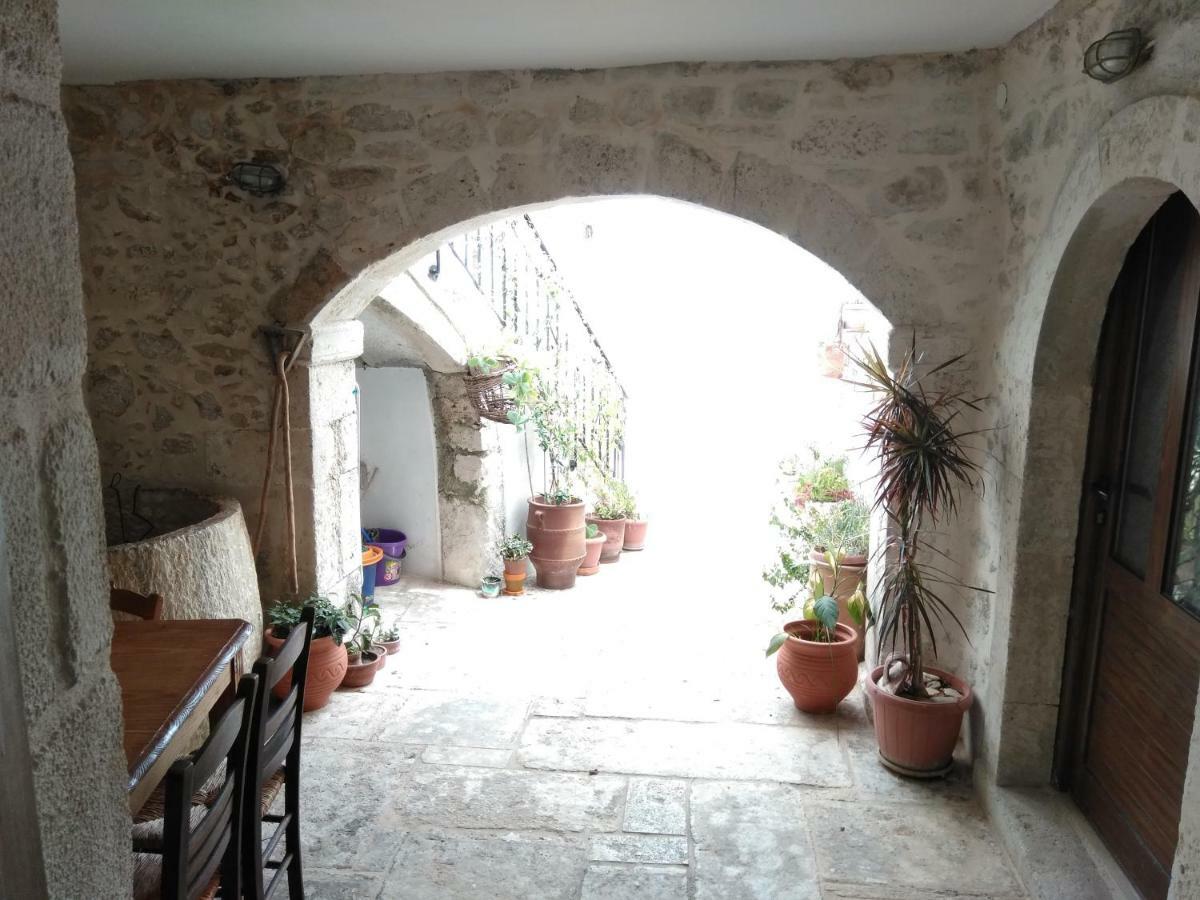 הוילה העיירה רתימנו Grandma'S House Vederoi מראה חיצוני תמונה